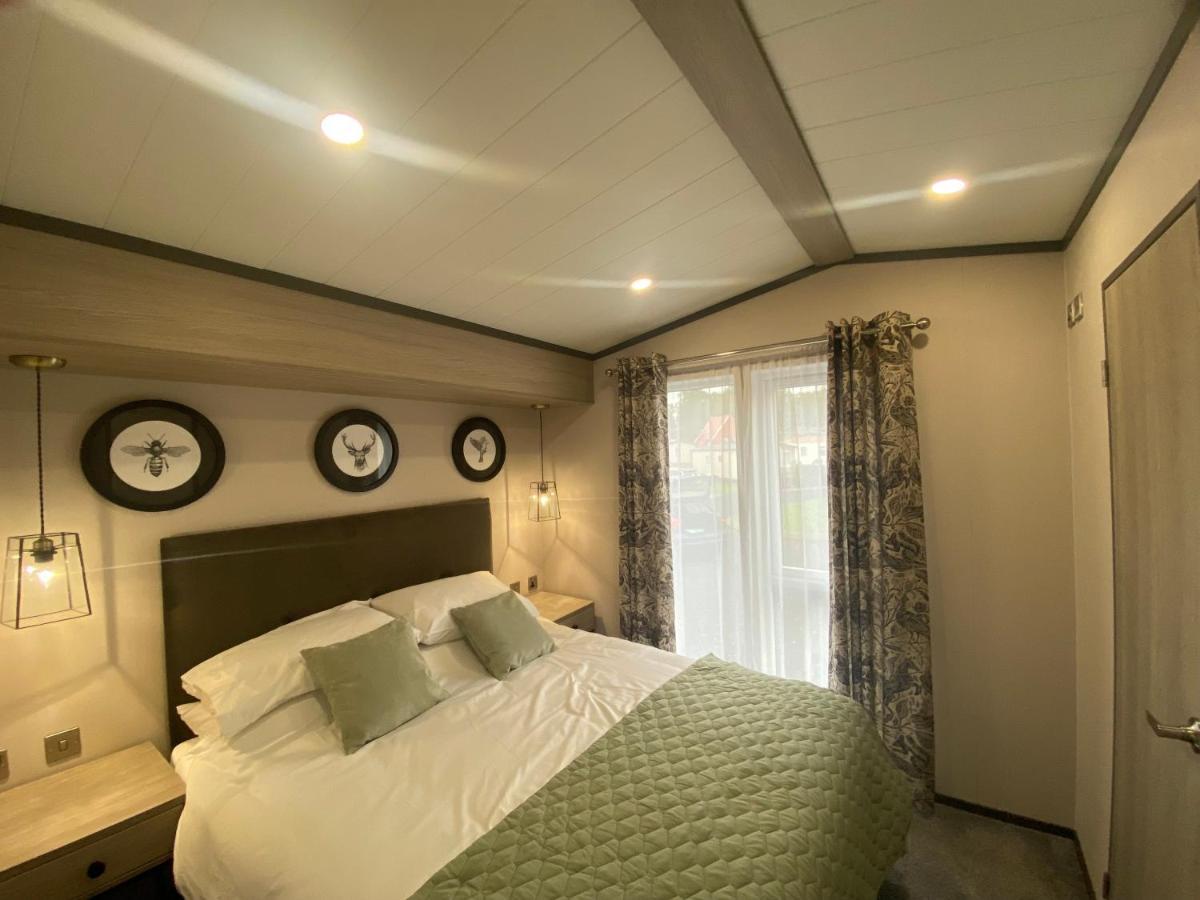 Teviotdale Lodge At Lilliardsedge Holiday Park Джедбърг Екстериор снимка