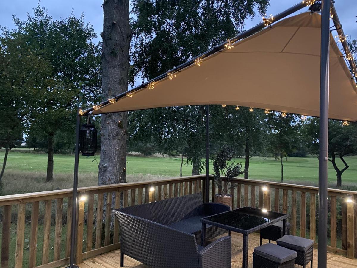 Teviotdale Lodge At Lilliardsedge Holiday Park Джедбърг Екстериор снимка