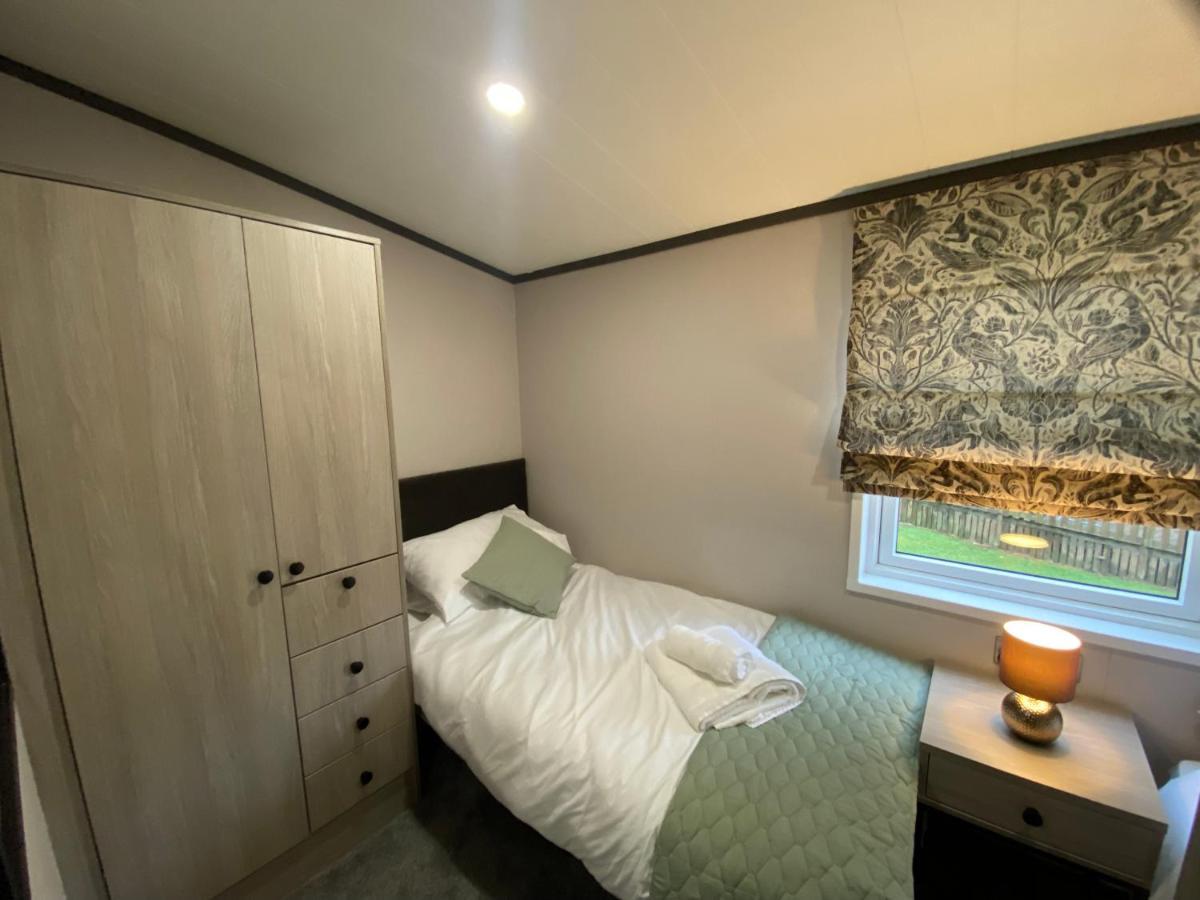 Teviotdale Lodge At Lilliardsedge Holiday Park Джедбърг Екстериор снимка